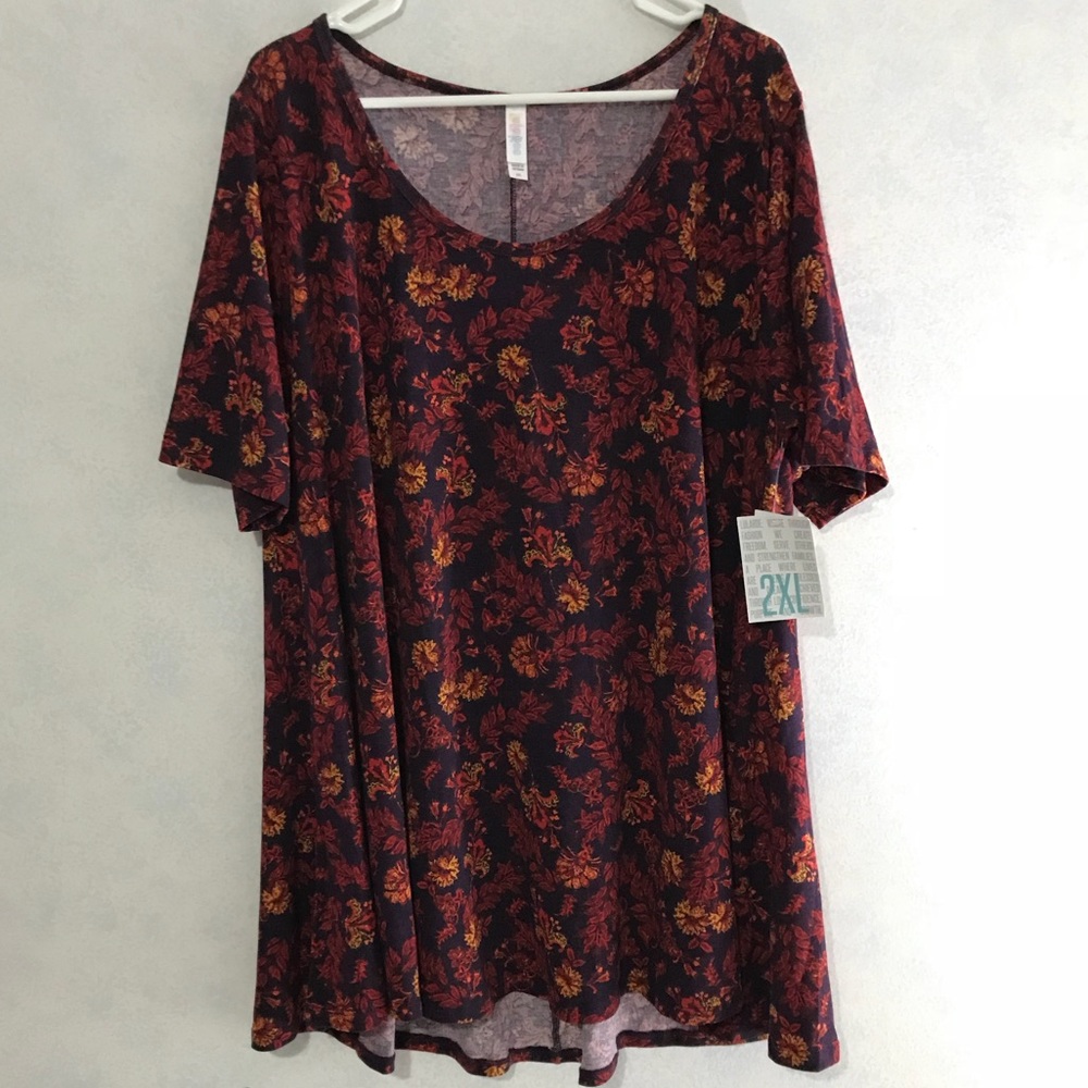 Lularoe Perfect Tee NWT